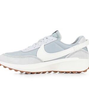 Nike Waffle Debut in Light Pumice and Sail